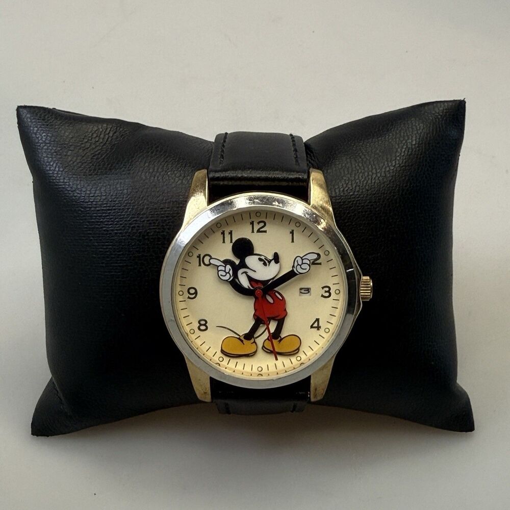 Disney Mickey Mouse Pie Eye Vintage Watch 41mm Time Date Pointing Hands EUC